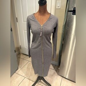 Elegant Gray Long Sleeve Dress